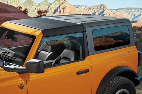 Descubre Accesorios Ford Bronco en PR, Toldo Retractil Suave, Vinyl, para Toldo Rígido